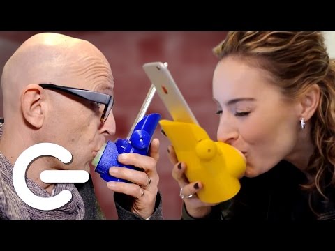 The Kissing App "Kissenger" - The Gadget Show